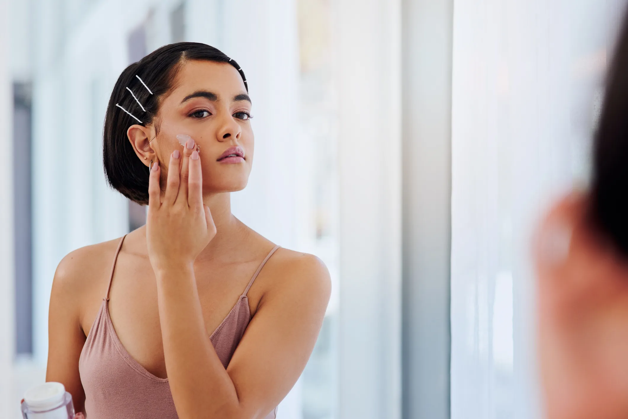 उन्हाळ्यात त्वचा सतत कोरडी होत असेल तर ‘या’ ५ सोप्या टिप्स येतील कामी