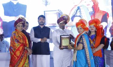 महिला दिनानिमित्त भोसरीत सत्कार सोहळा 