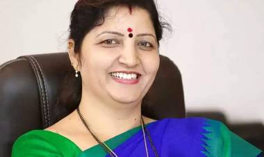 रुपाली चाकणकर राष्ट्रवादीचं महिला प्रदेशाध्यक्षपदाचा राजीनामा