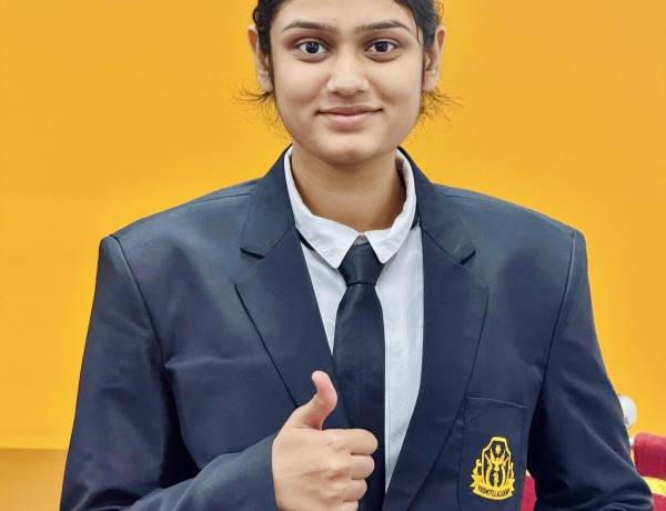 "पुण्याची लेक ऋतुजा वऱ्हाडेचा NDA मध्ये देशभरात डंका!"