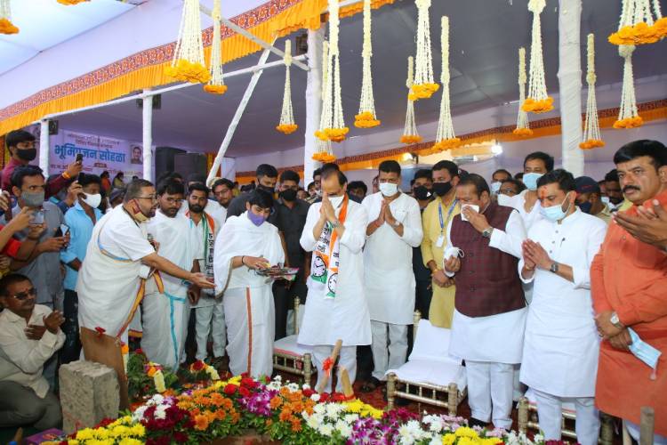 लोणावळा येथे उपजिल्हा रुग्णालय तसेच विविध विकासकामांचा भूमिपूजन सोहळा