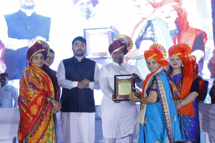 महिला दिनानिमित्त भोसरीत सत्कार सोहळा 