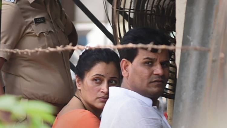 नवनीत राणांच्या अटकेनंतर मोठी घडामोड